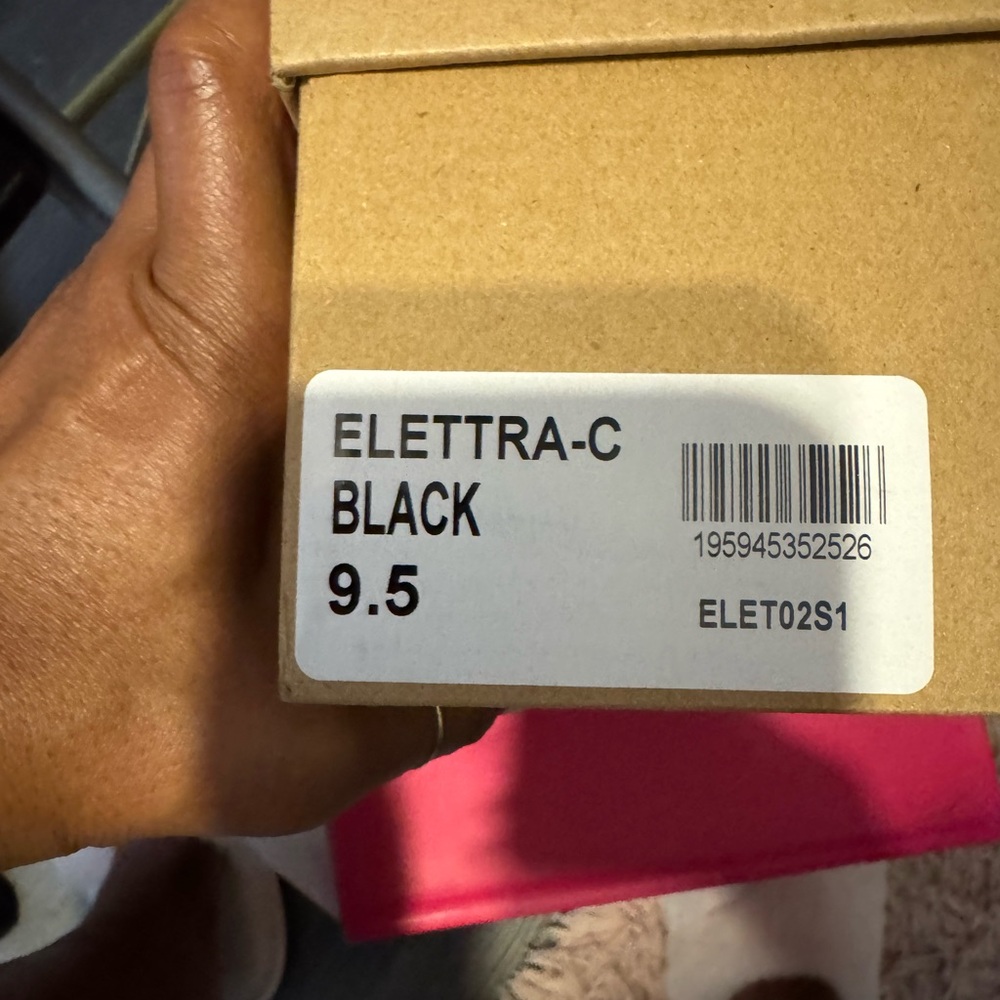 Steve Madden Elettra-C Black Ankle Boots